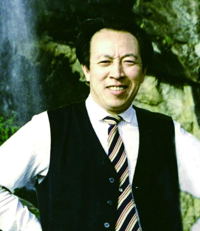 曹鸣喜-江苏书画家