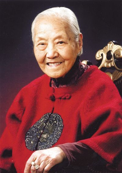 曾杏绯-江苏书画家