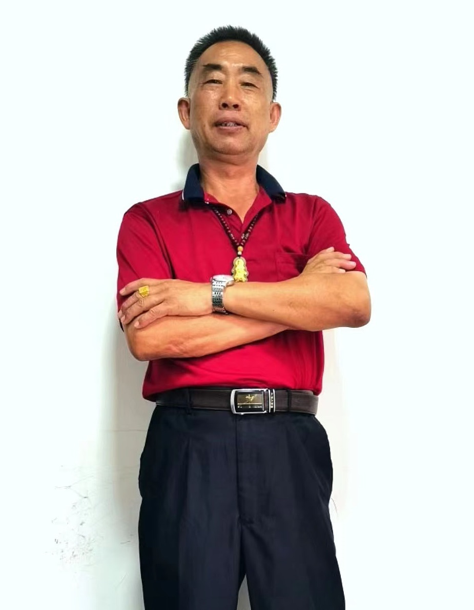 尹芳平-湖北书画家